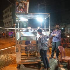 Steel Food Counter/Cart/Stall size 4x2.5