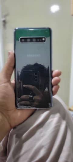 S10