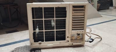 Midea window type air conditioner