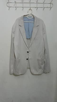 white coat 100% neet & clean