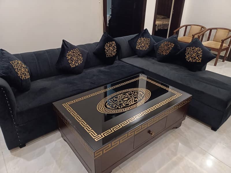 L-Shaped  Sofa with Designer Center Table - Excellent Condition 0