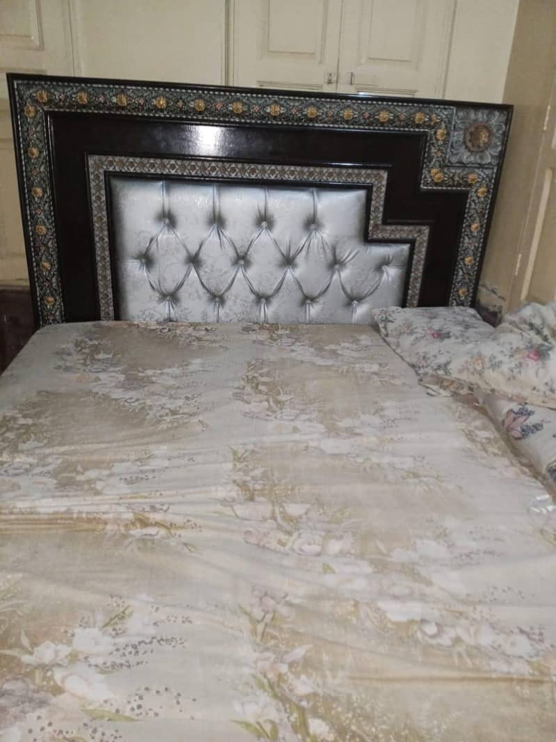 chinioti bed king size, dressing table, side tables, 1