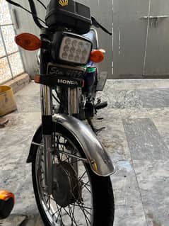Honda 125 2014