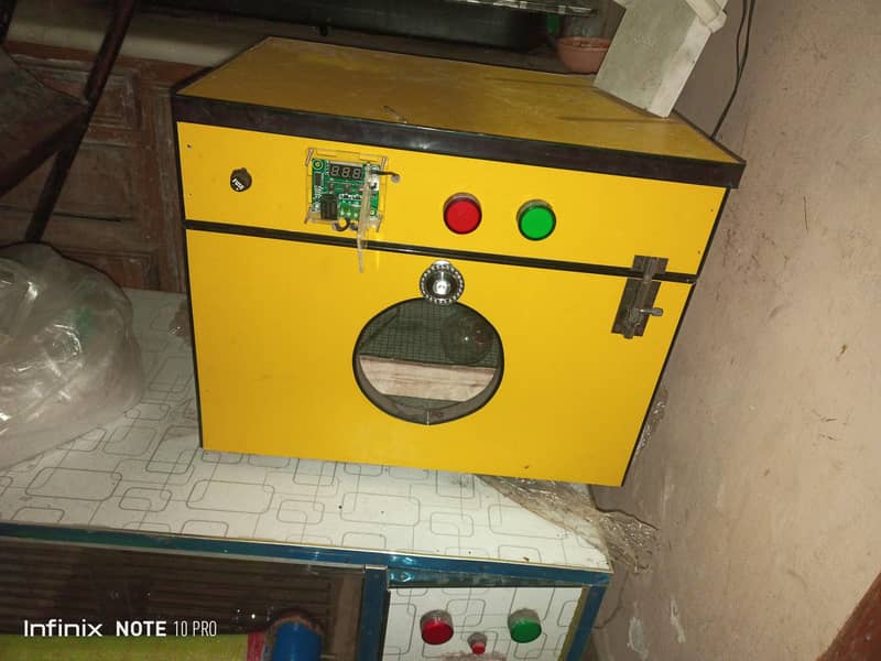 Incubator+Brooder 0