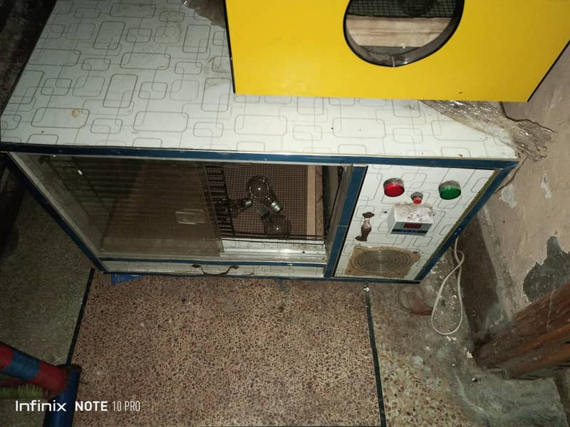 Incubator+Brooder 2