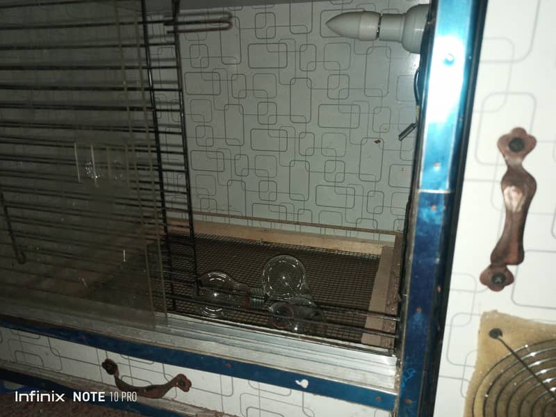 Incubator+Brooder 5