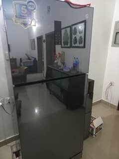Pel desire glass door intello