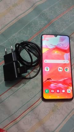 samsung galaxy A70  6gb 128gb pta approved with all accessories