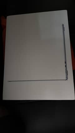 Macbok air 2025 model 15 inch