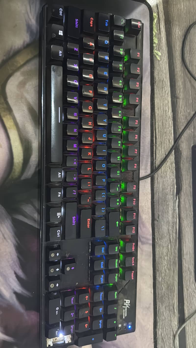 Mechanical Gaming Keyboard Cheap only because 1 key missing as photo 1
