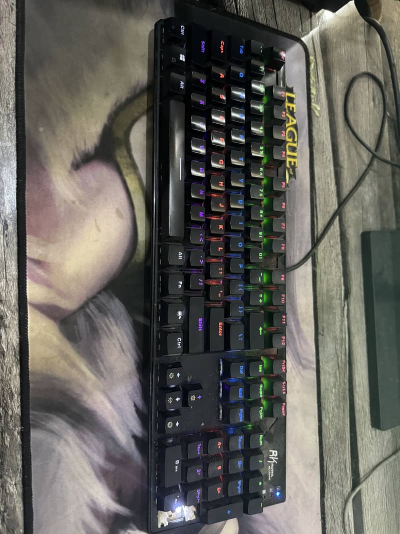 Mechanical Gaming Keyboard Cheap only because 1 key missing as photo 3