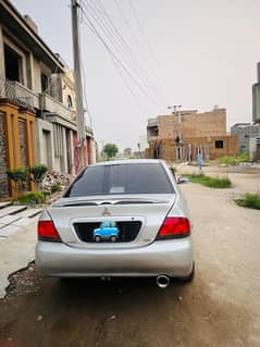 Mitsubishi lancer 2004