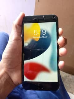 iPhone 7plus 32gb non Exchange android and sale Urgent 03286478503
