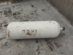 CNG Cylinder +  Kit for Sale – 67.6 KG (Good Condition)