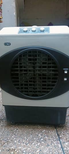 Super Asia Ecm 5000 plus . New condition