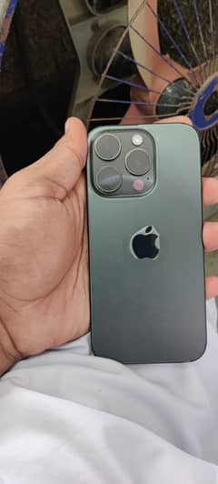 I phone 15 pro 128gb non pta candian model