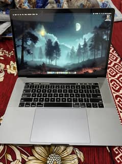 MacBook Pro 2019 Touch Bar