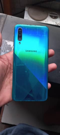 samsung A30 4/128GB