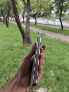 Iphone 15 pro max. 256 gb. jv. water pack. 93 baterry health with box