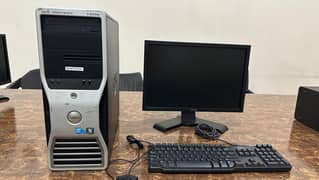Dell precision T3500 Workstation  with lcd mouse keyboard