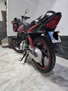 Honda CB125F