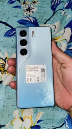 Tecno camon 40 8/256