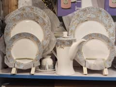 Brand New Dinner Set for Sale – Never Used!"