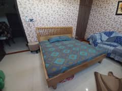 king side bed available