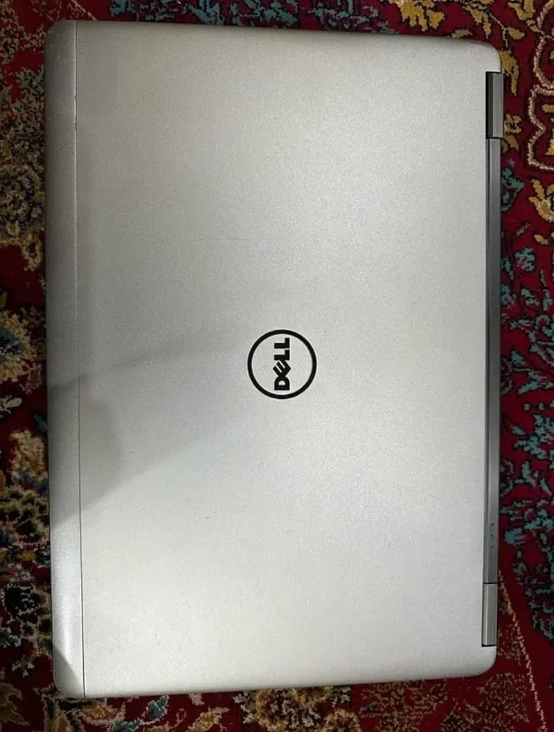 Laptop (Dell) 1