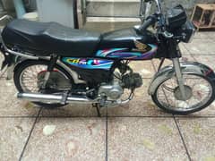 Bike cd 70 black colour.