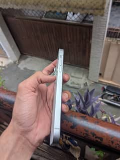 Iphone Xr coverted in 16 64 gb non pta