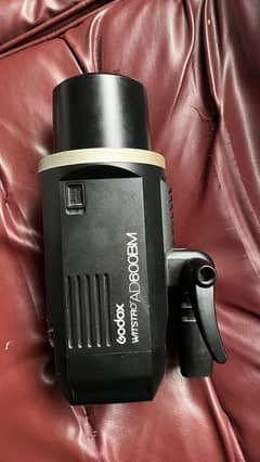 GODOX AD600BM
