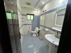 1 Kanal Upper Portion For Rent in NFC 1 Lahore Near Valancia Town