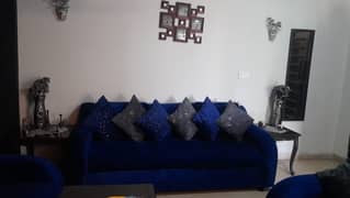 Sofa set