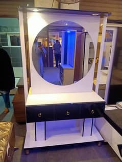 high gloss lasani