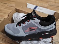 Skechers go run