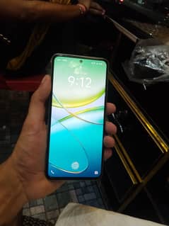 ViVO Y 100