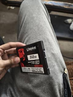 512