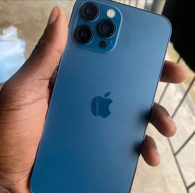 Iphone 12 good condotion