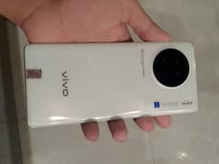 VivoX90s