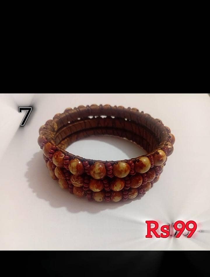 Bracelets 12