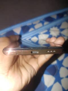 note 10 pro penal change hi or finger print work nahin karta