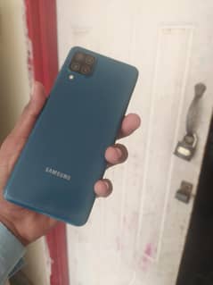 Samsung A12