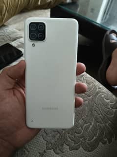 Samsung A12