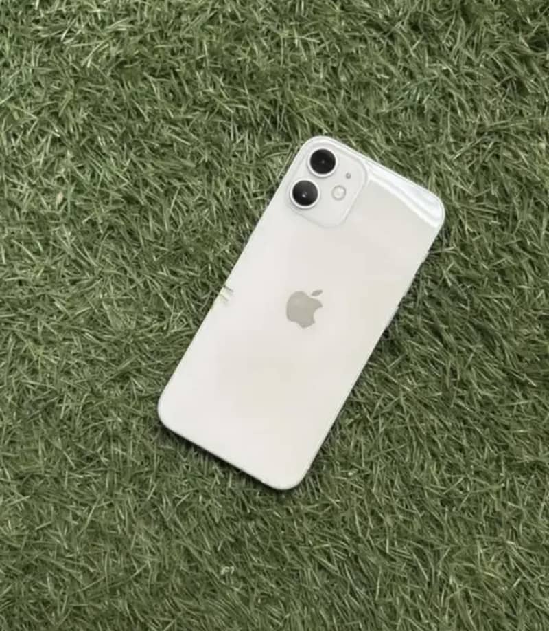 I phone 12 mini Non pta condition 10/10 with box exchange possible 1