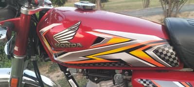 honda 125 red colour model 2025