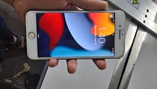 iphone 7plus official pta approved  128 gb whattsap 03186070804