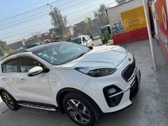 Kia sportage AWD 2021 model total jeniun