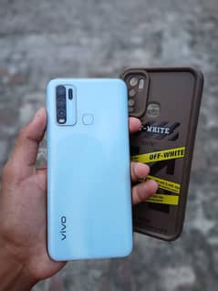 ViVo y30 [6+4_128] [Exchange with redmi+Oppo]