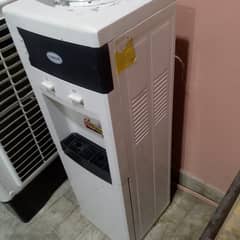 Canon water dispenser